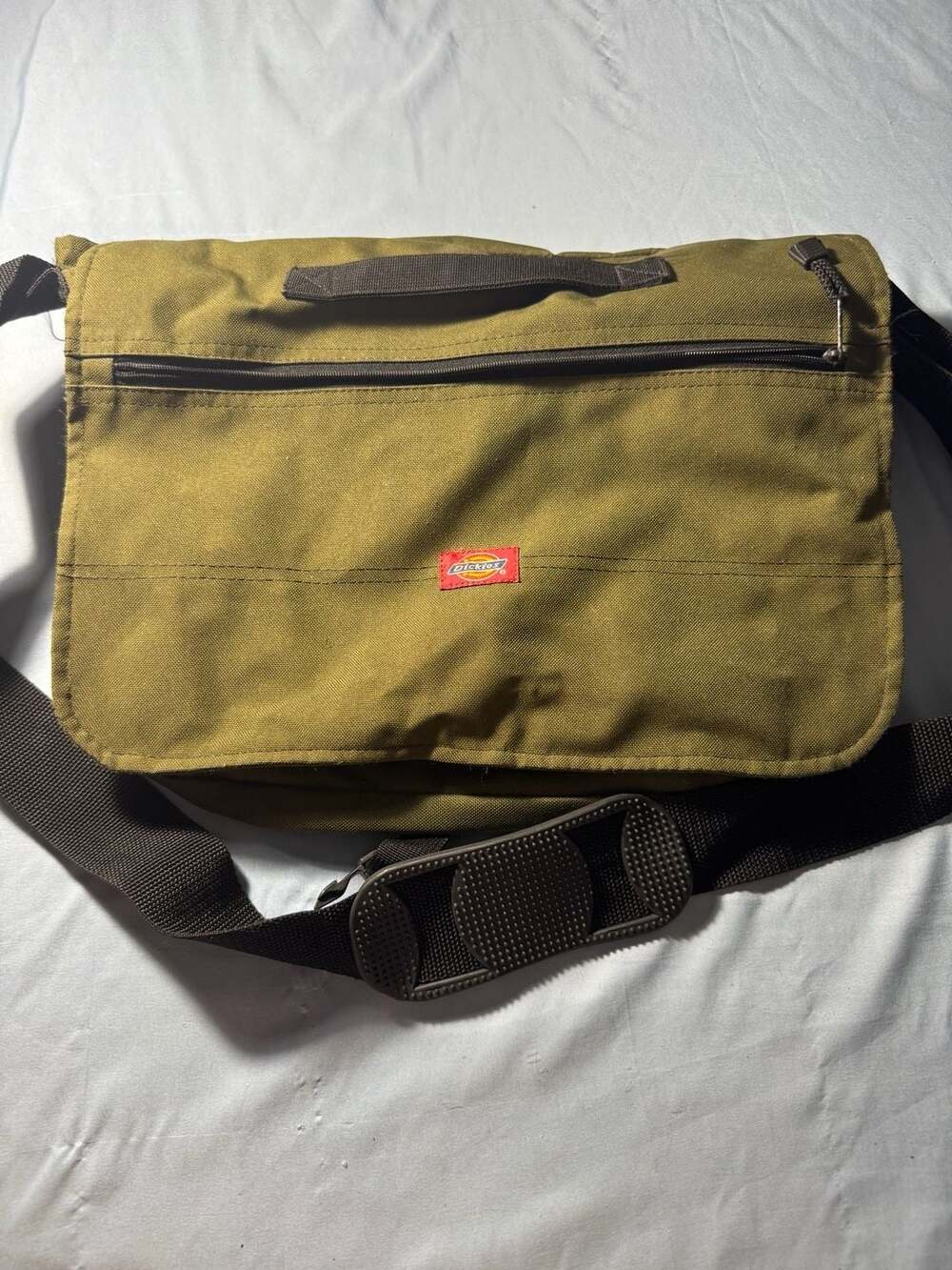 Dickies Messenger Bag Olive Green Canvas